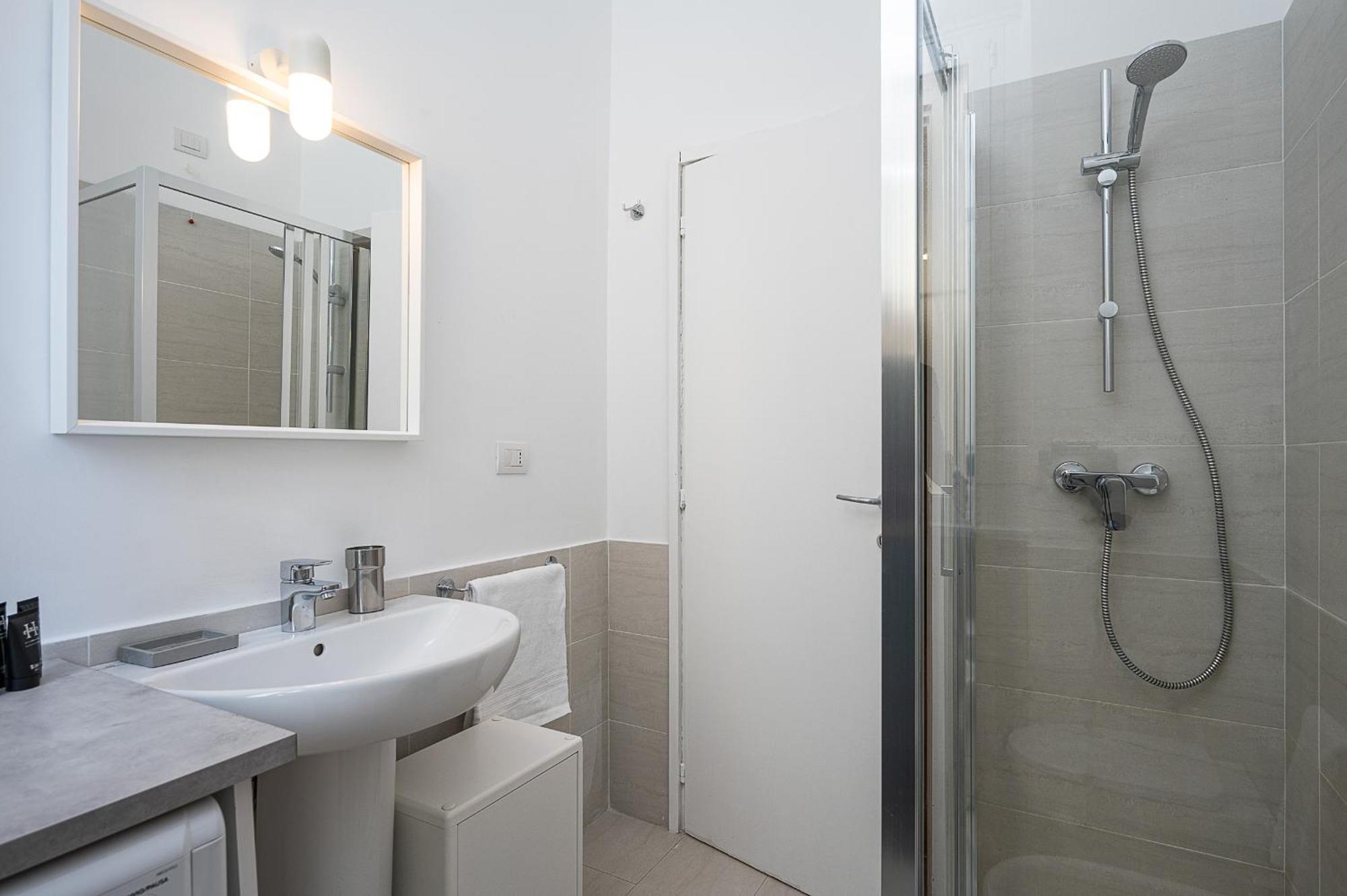 Classbnb - Ampio Appartamento A 1Km Da Citylife Mailand Exterior foto